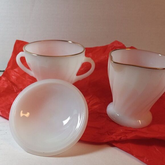 Anchor Hocking/Fire King Cream and Sugar - Picture 2 of 8